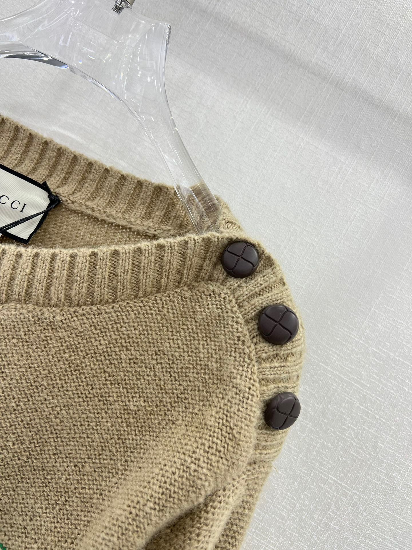 GU Sweater Woman