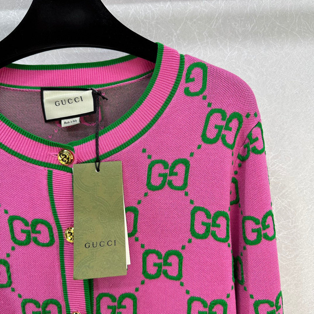 GU Sweater Pullover Jacket Woman