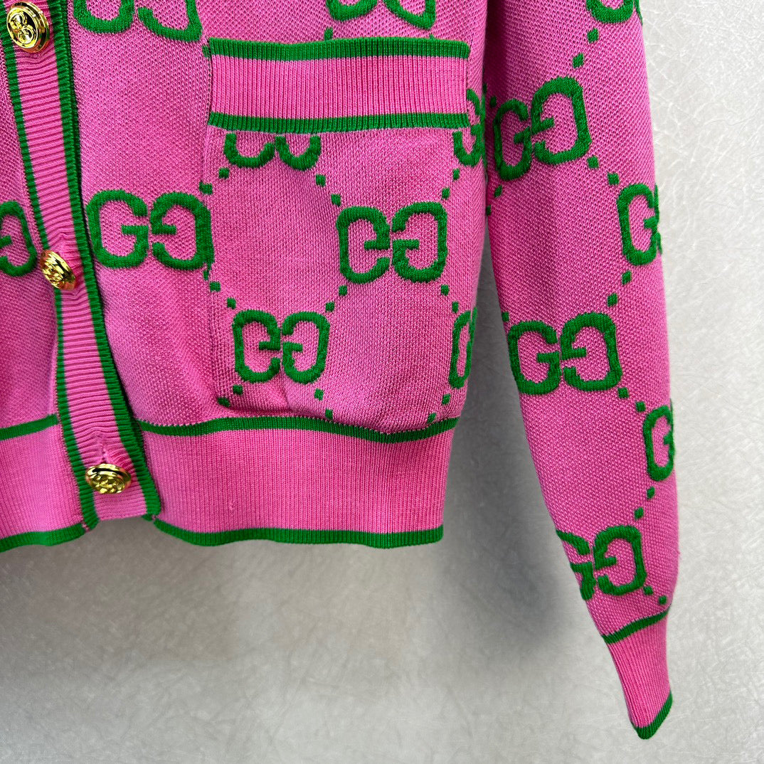 GU Sweater Pullover Jacket Woman