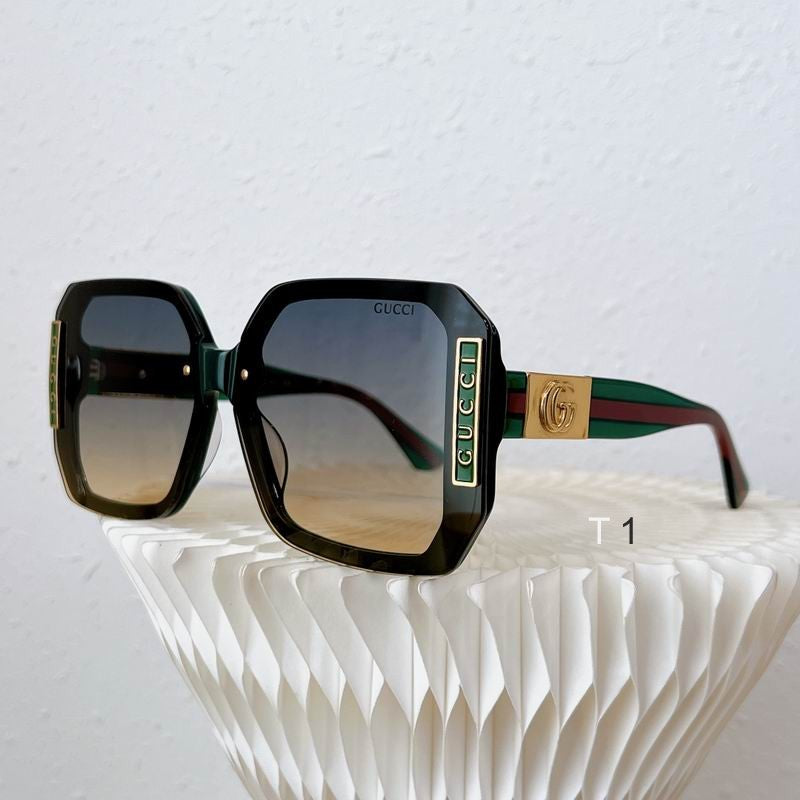 GU  Sunglasses 3 Color 's