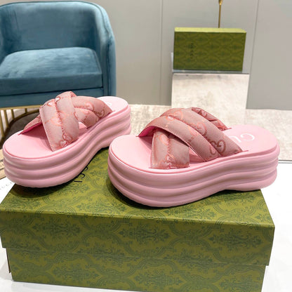 GU Slippers  Wedge 3 Color's