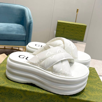 GU Slippers  Wedge 3 Color's