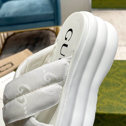 GU Slippers  Wedge 3 Color's