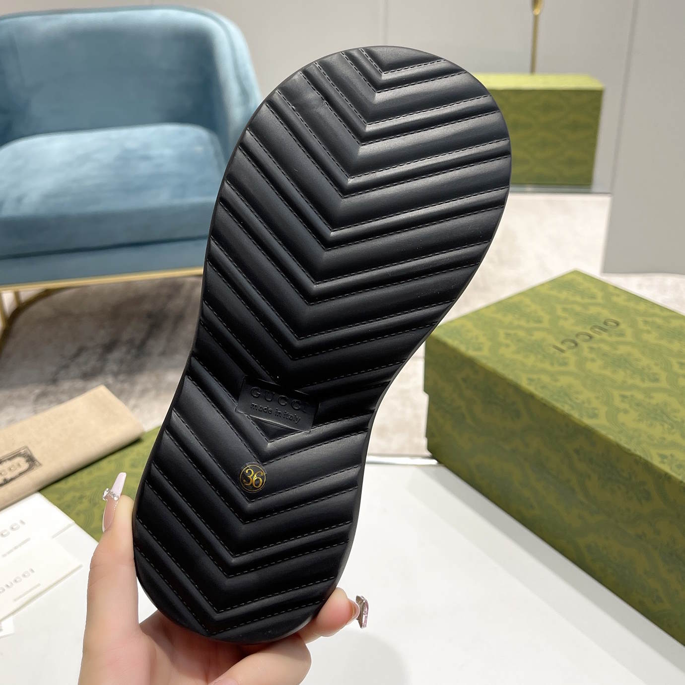 GU Slippers  Wedge 3 Color's
