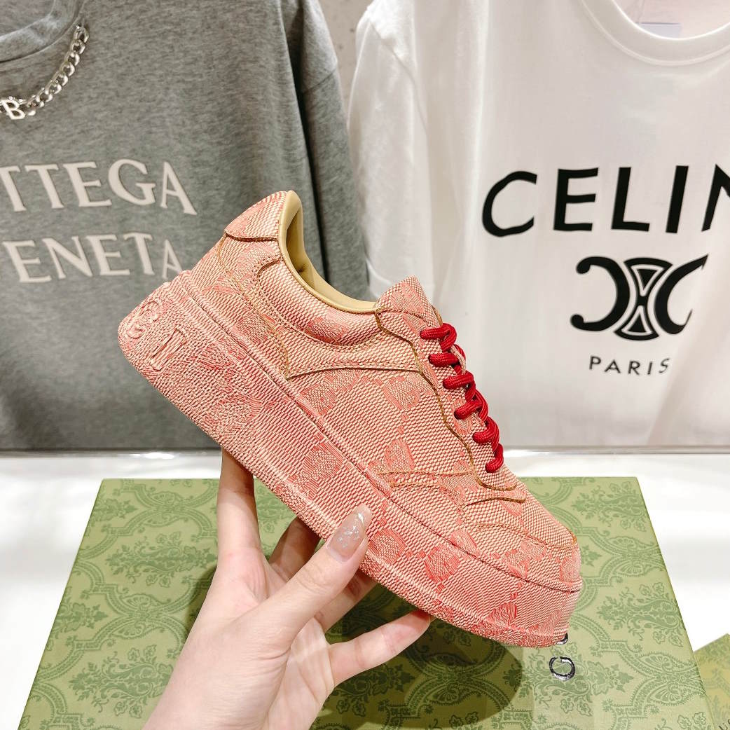 GU  Sneakers Logo 2 Color 's
