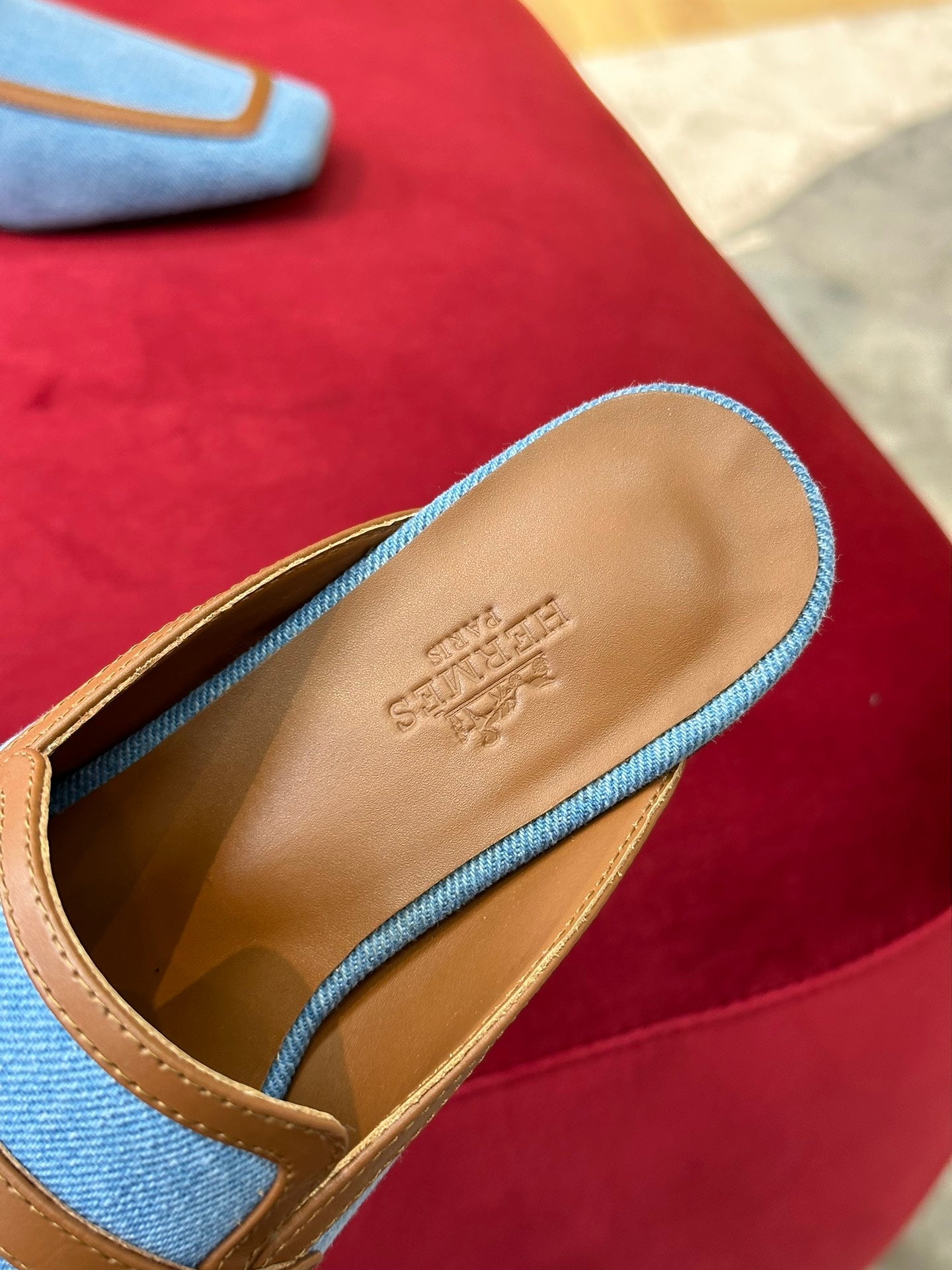 HRM  Slippers Mule 2 Color 's