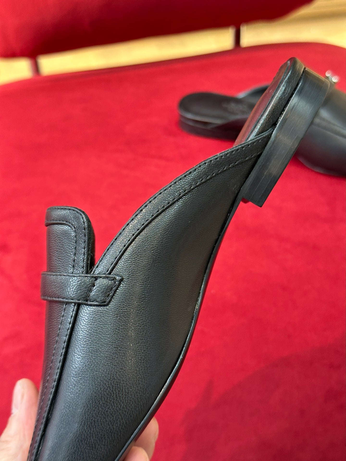 HRM  Slippers Mule 2 Color 's