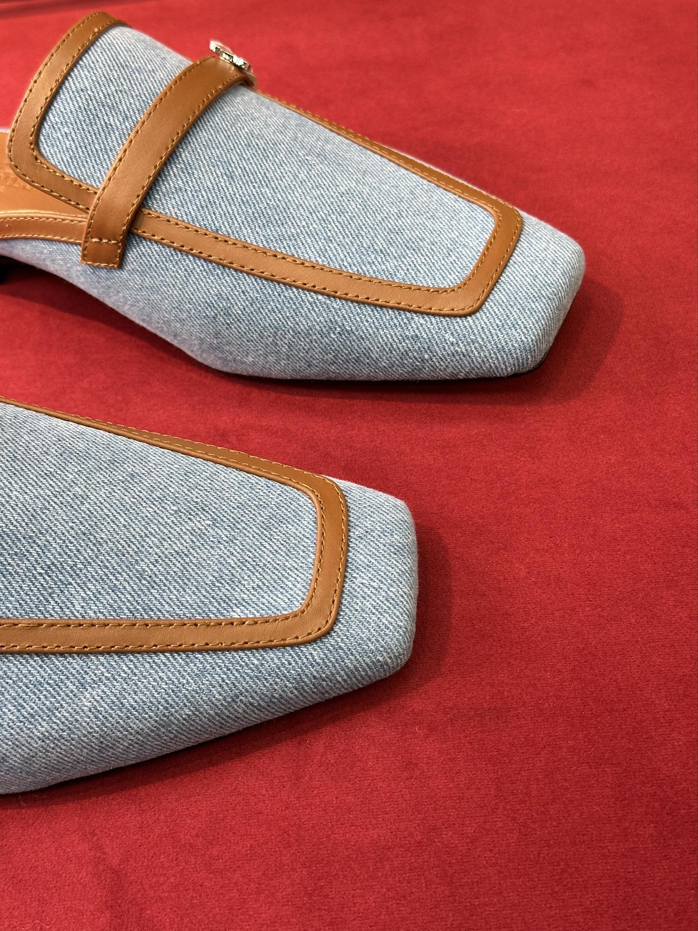 HRM  Slippers Mule 2 Color 's