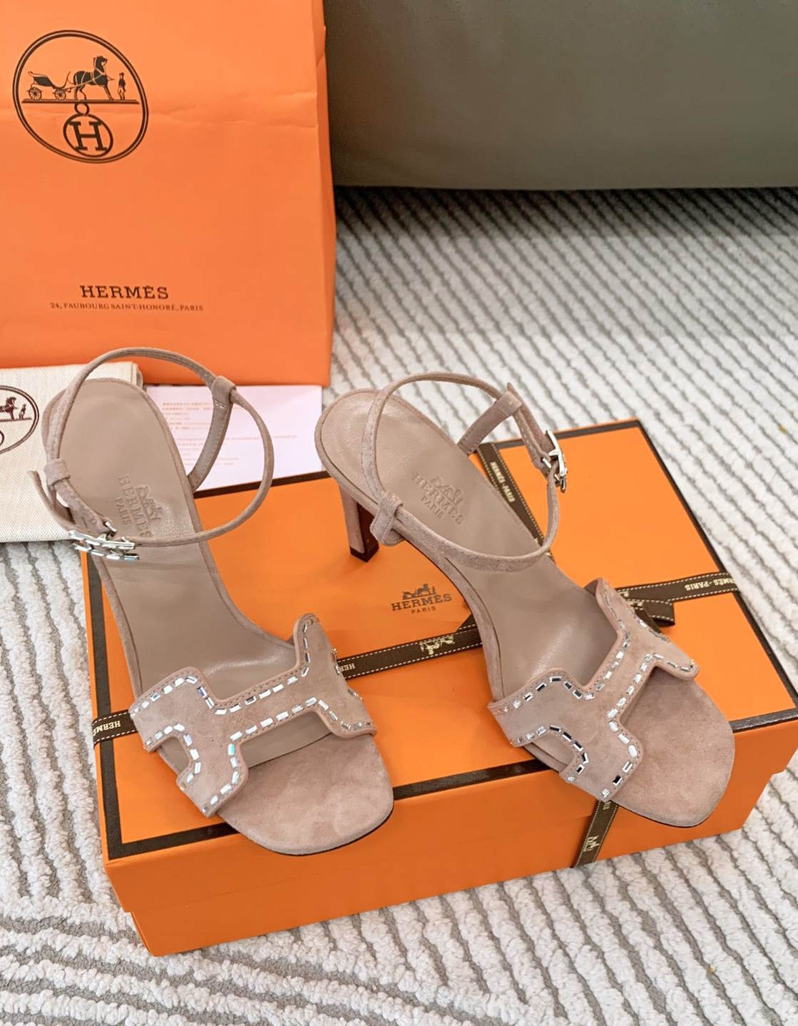 HEM Shoes Heels 2 Color 's