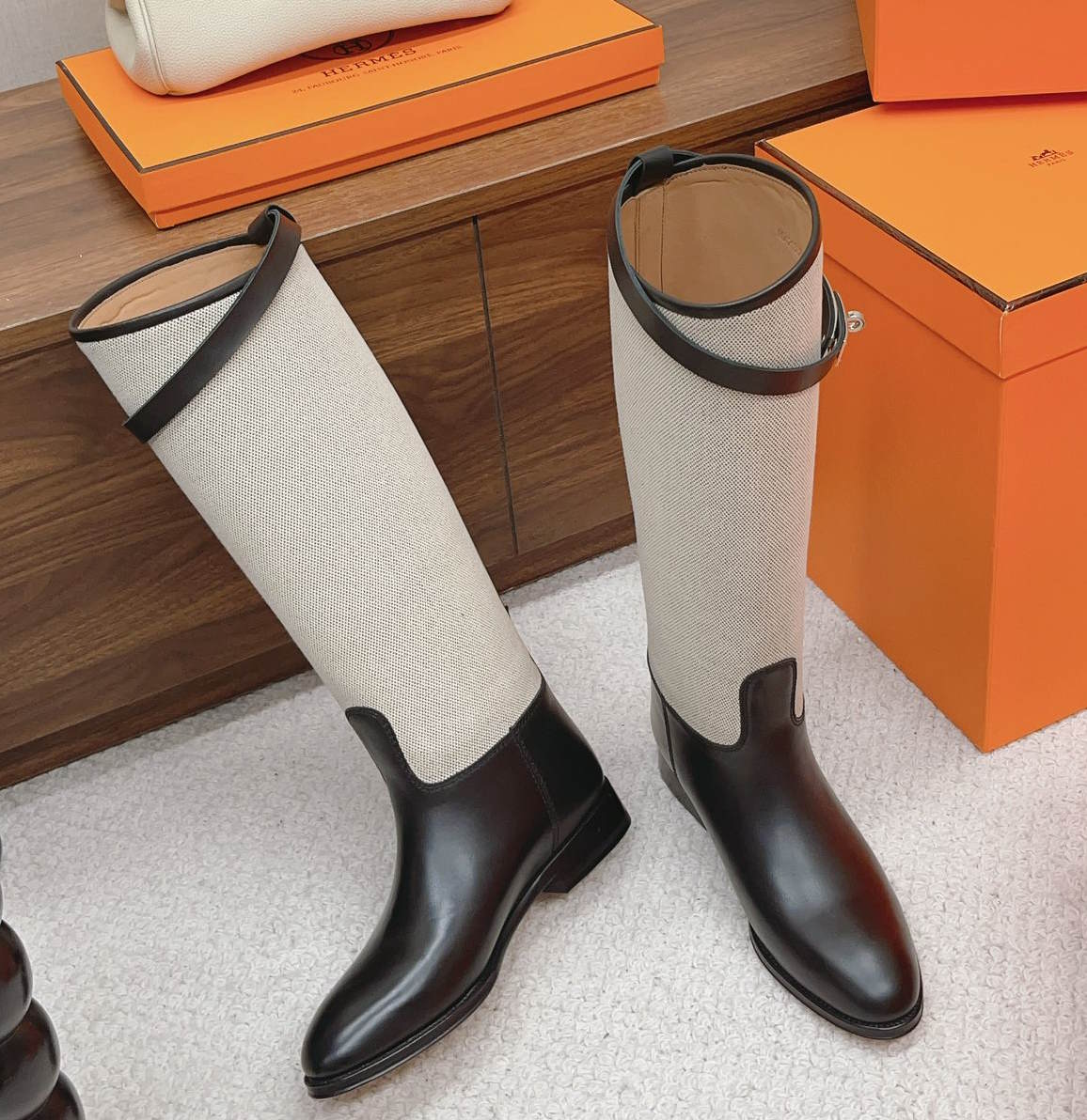 HRM Boots 2 Color 's High