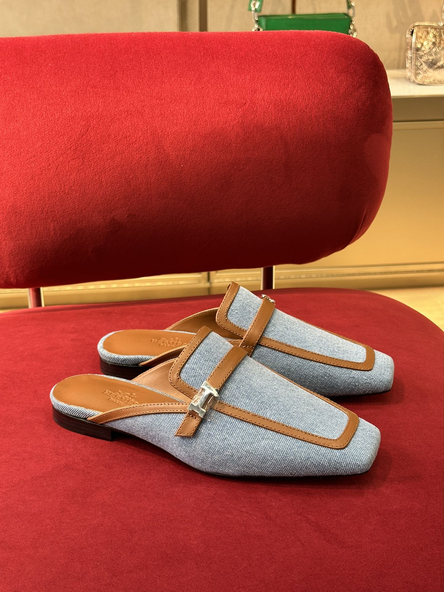 HRM  Slippers Mule 2 Color 's