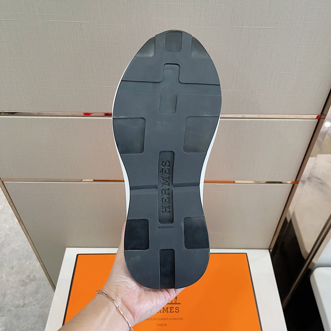 HRM Sneakers 2 Color 's