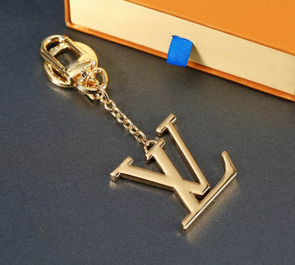 LU Key Buckle