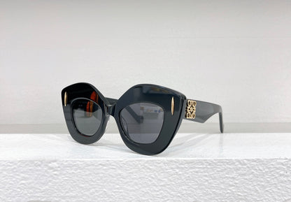 LOEVE  Sunglasses 2 Color's