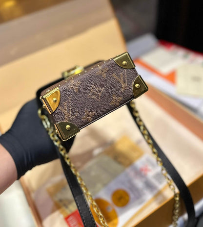 LU Bag  Camera Box Small 17 cm 2 Color 's