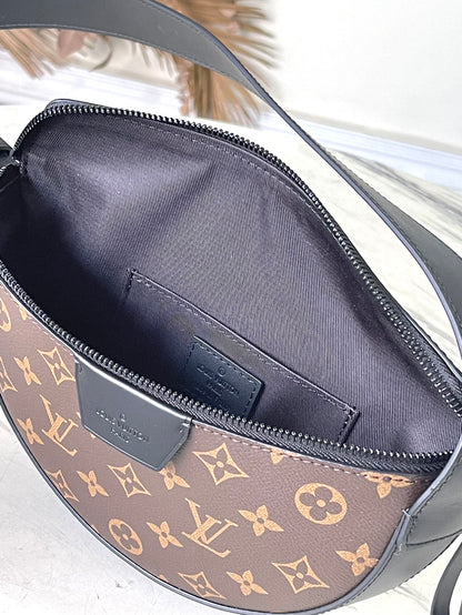 LU Leather Bag