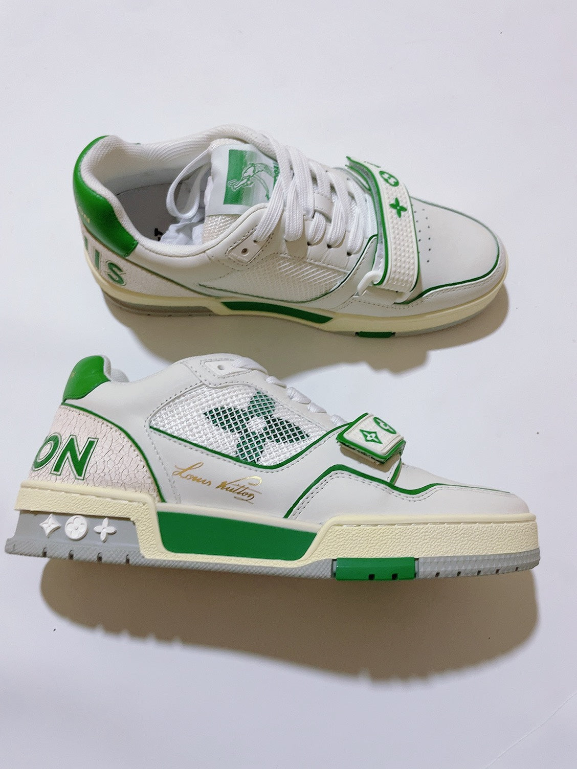 LU Sneakers 8 Color 's