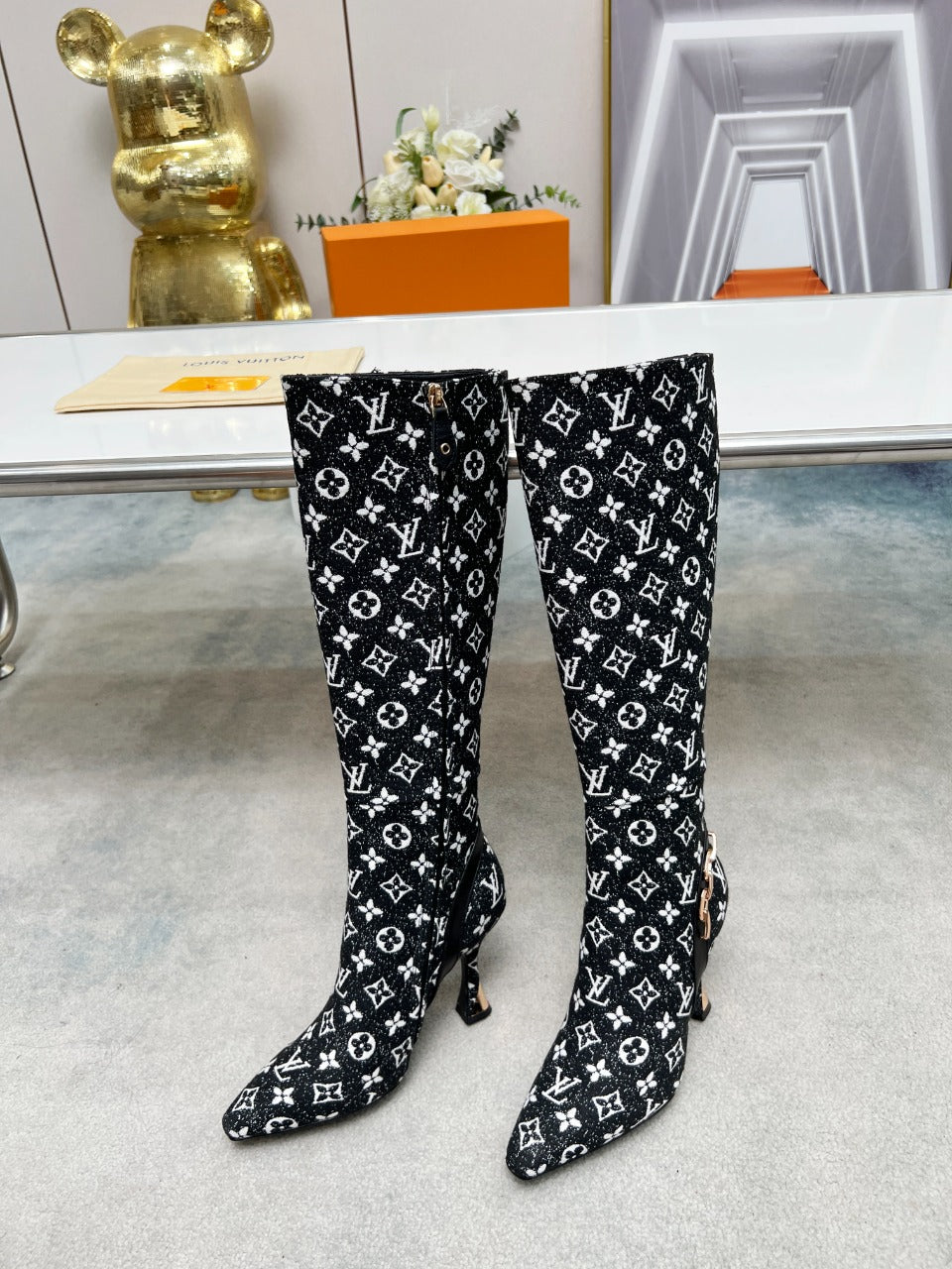 LU  Boots  High Monogram 2 Color 's