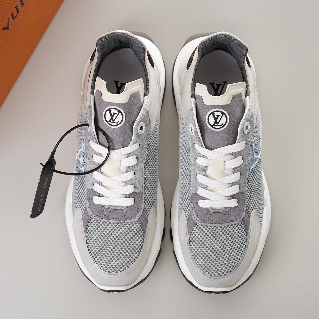 LU Sneakers Runner