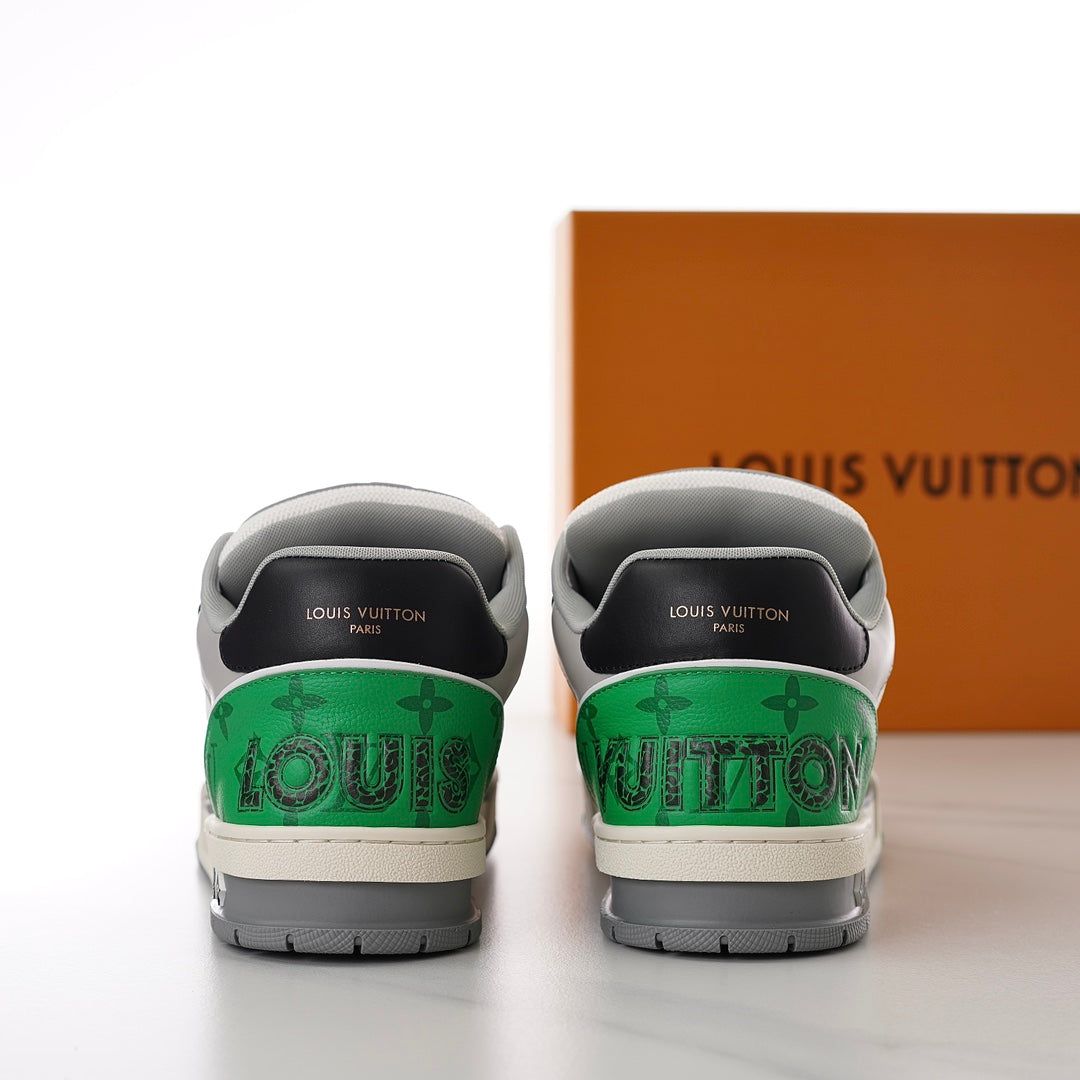 LU  Sneakers Runner