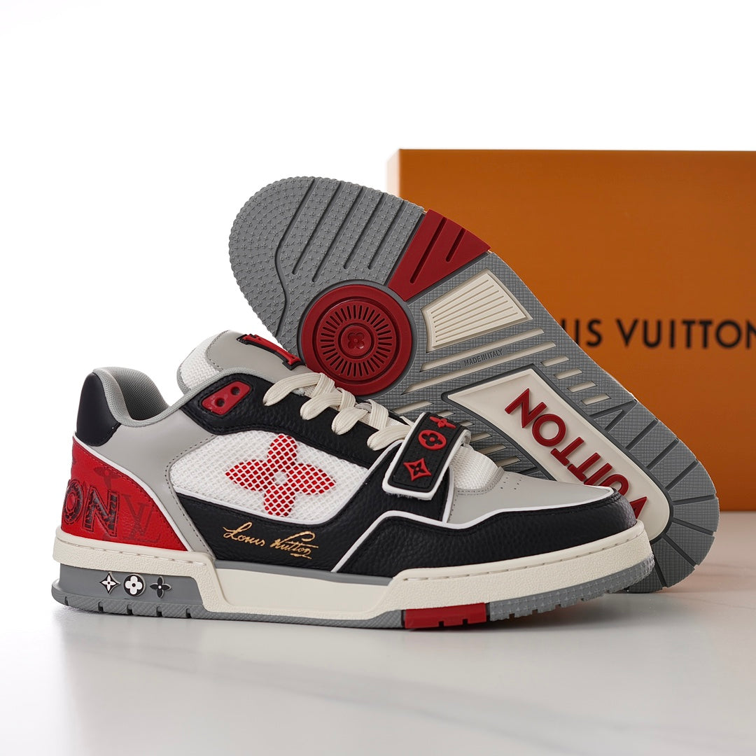 LU  Sneakers Runner
