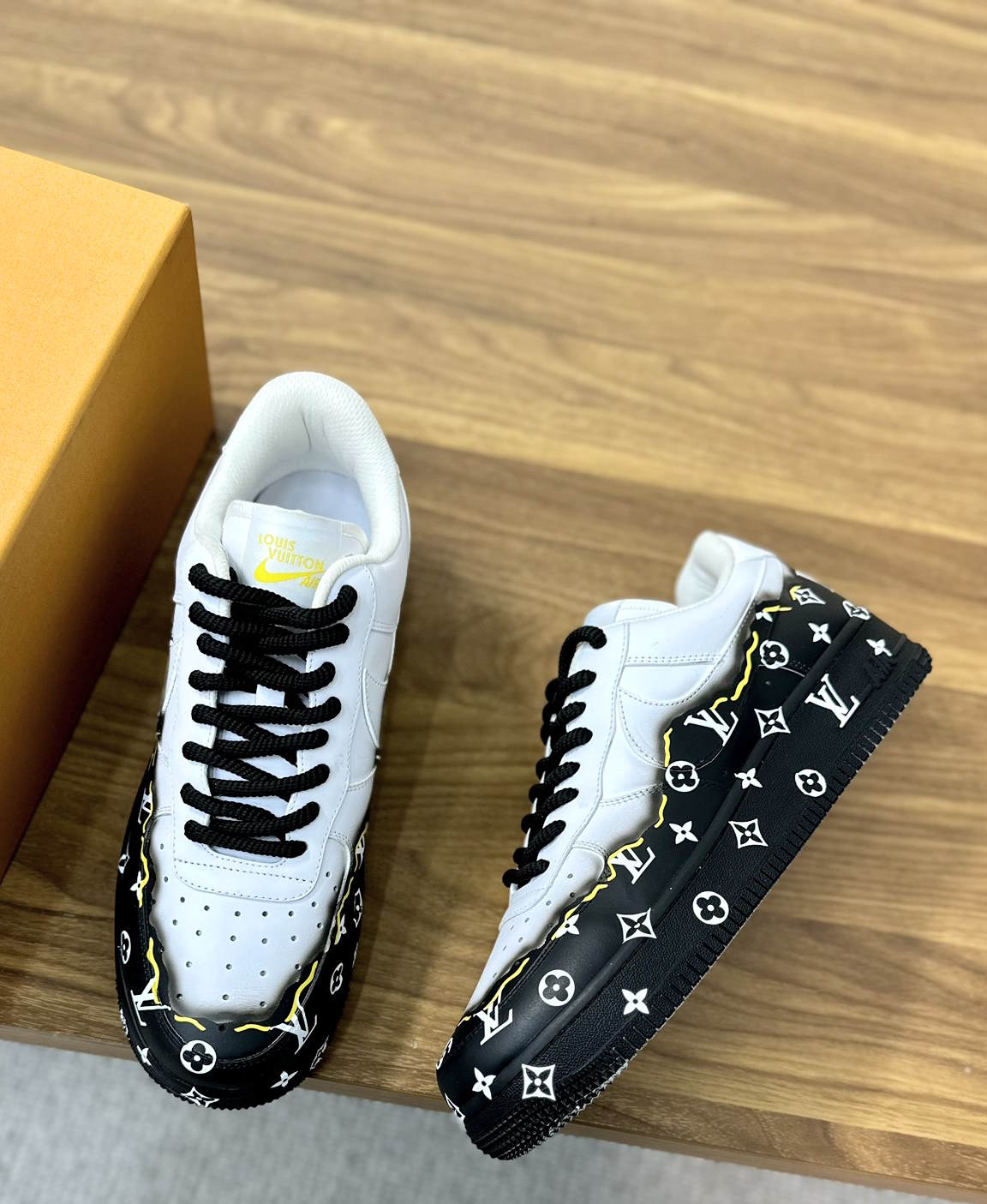 LU vs N*KE  Sneakers 3 Color 's