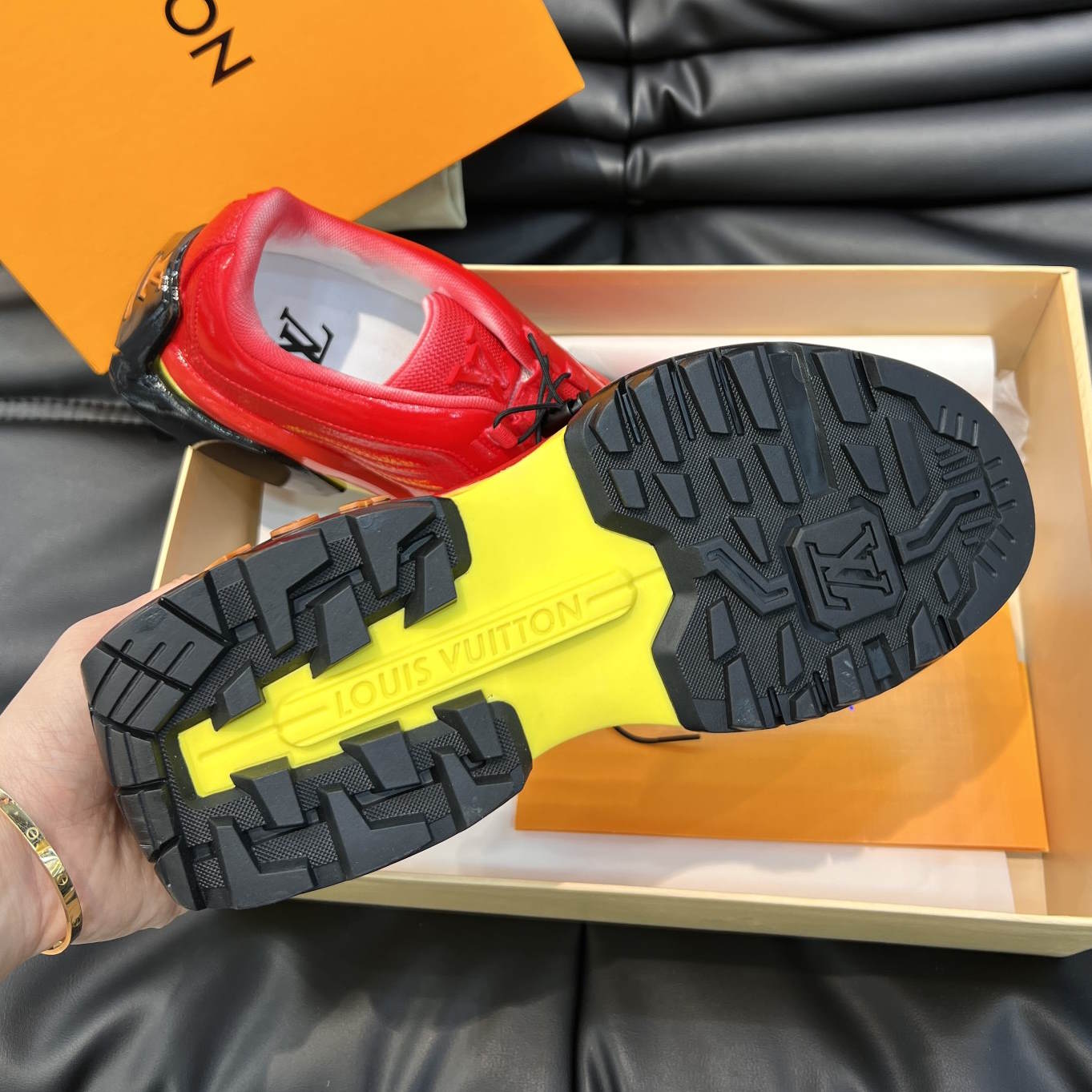 LU  Runner Sneakers 2 Color s 46
