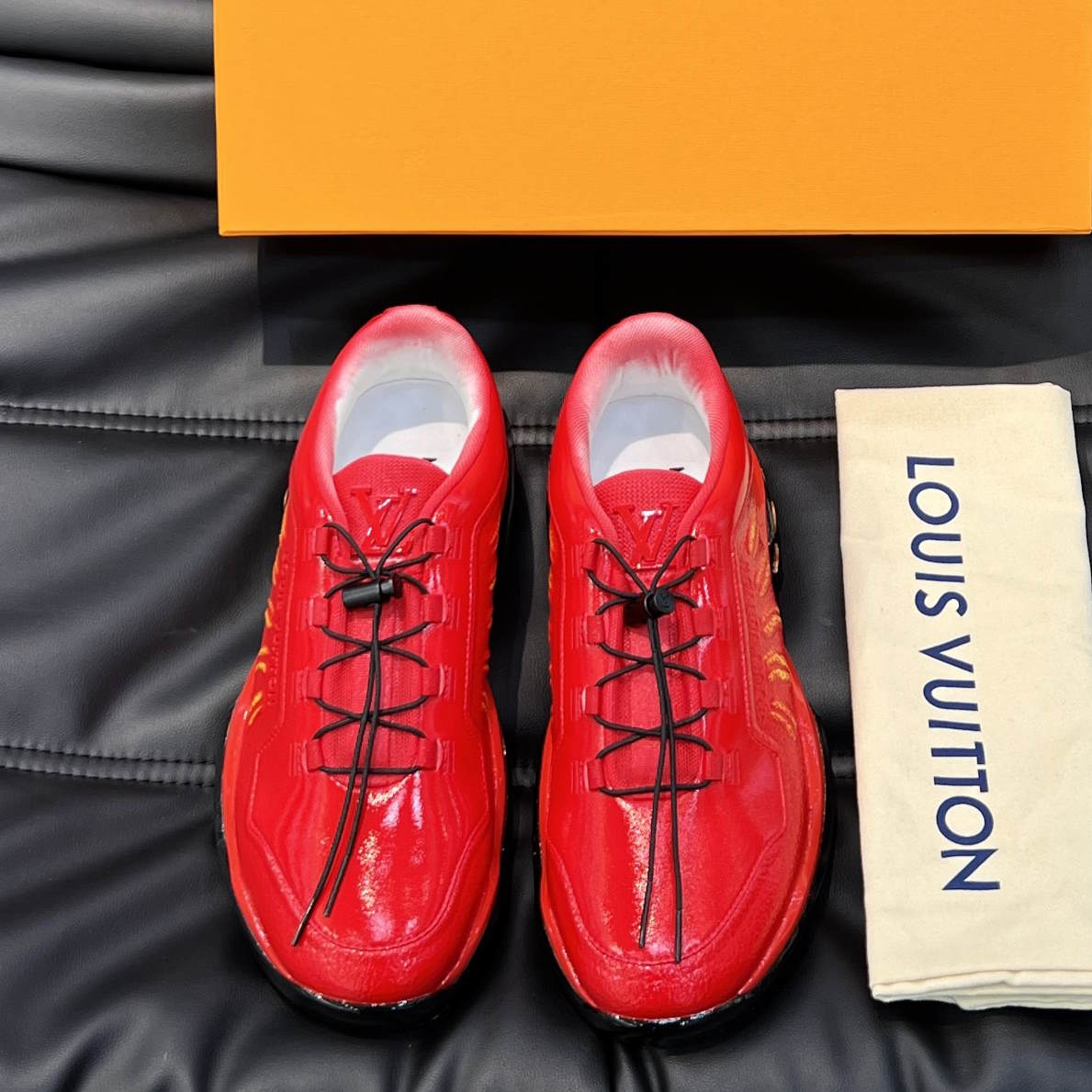 LU  Runner Sneakers 2 Color s 46