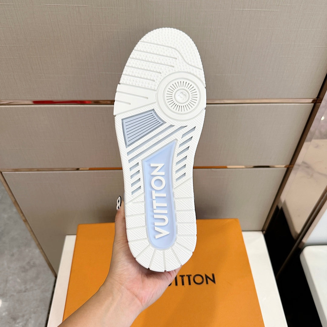 LU  Sneakers 2  Color 's  Low