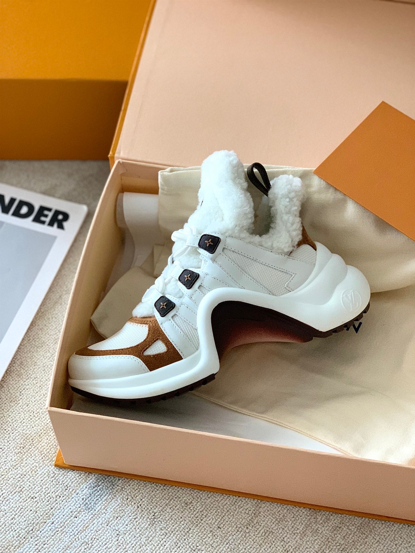 LU  Sneakers Arch Shearling