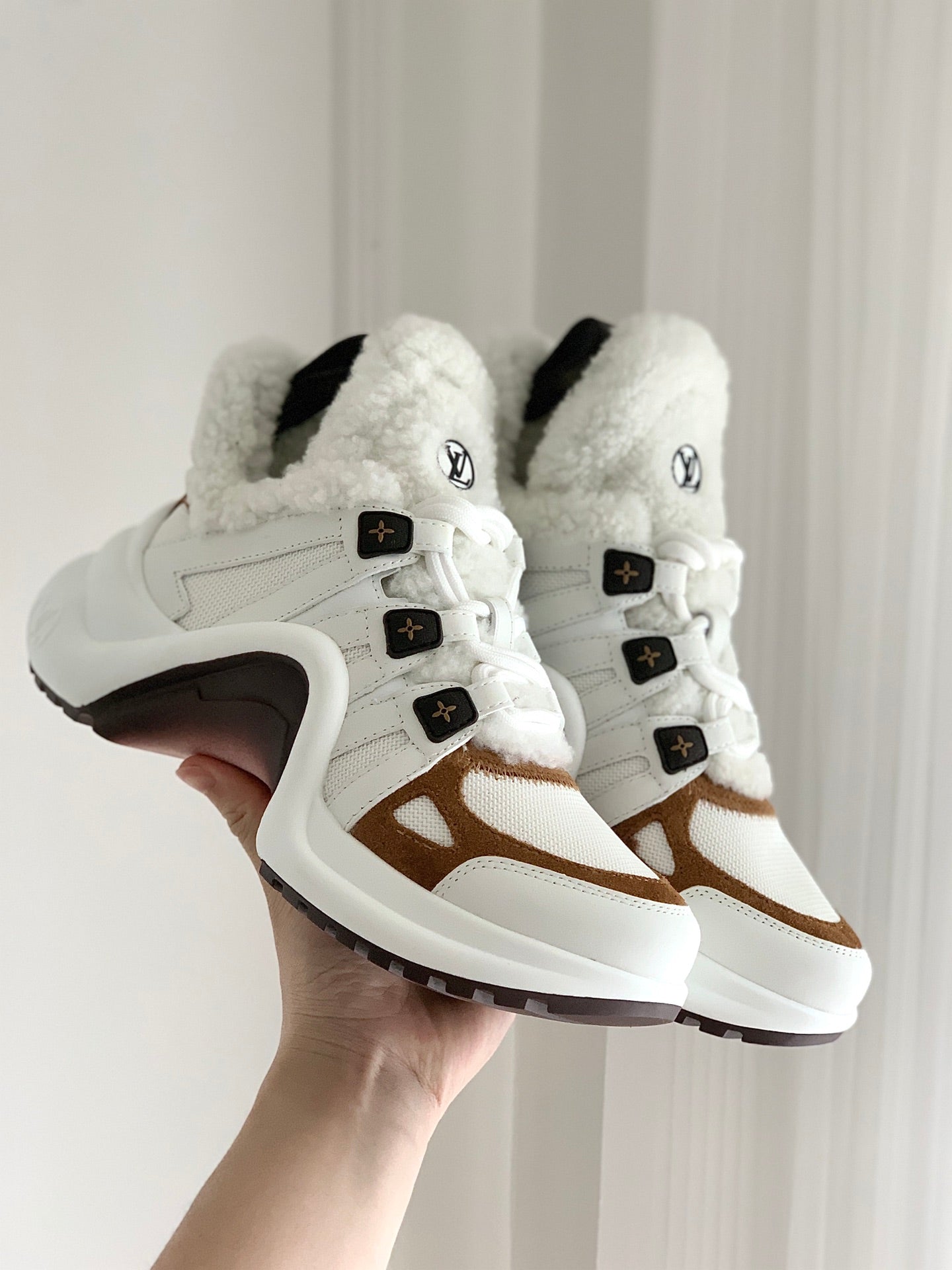 LU  Sneakers Arch Shearling