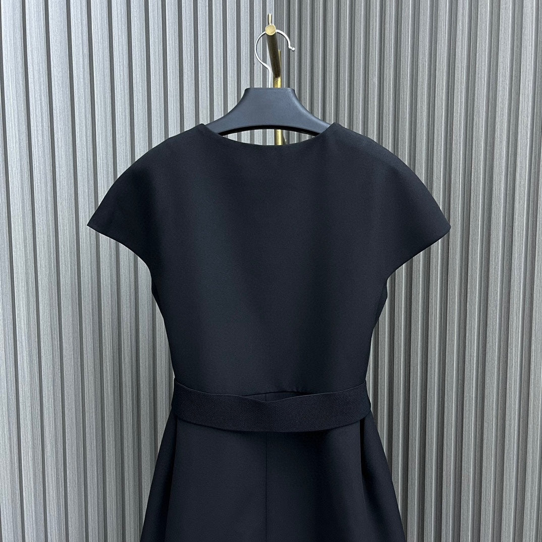 LU  Dress 2 Color 's