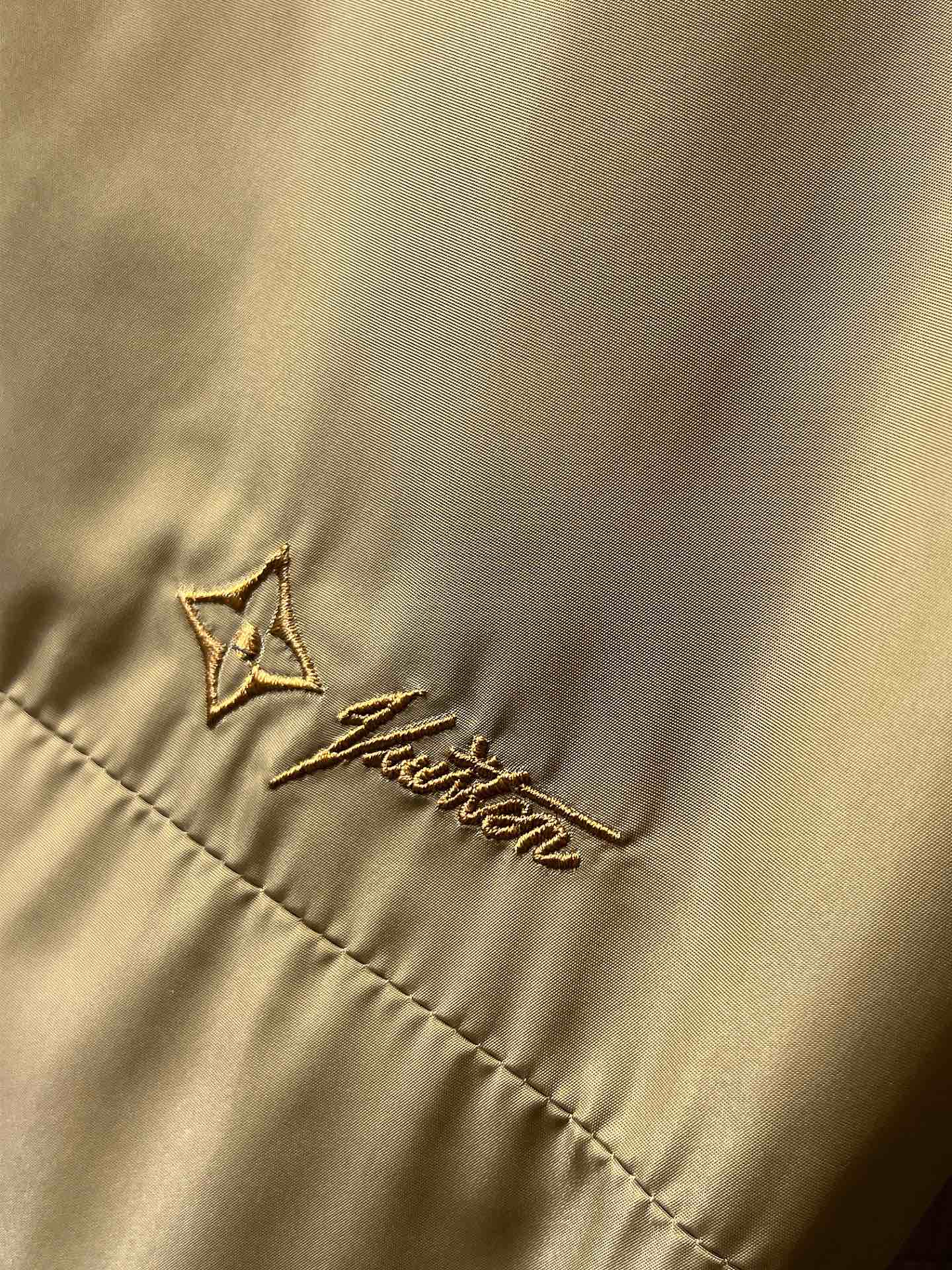 LU Jacket  2 Side