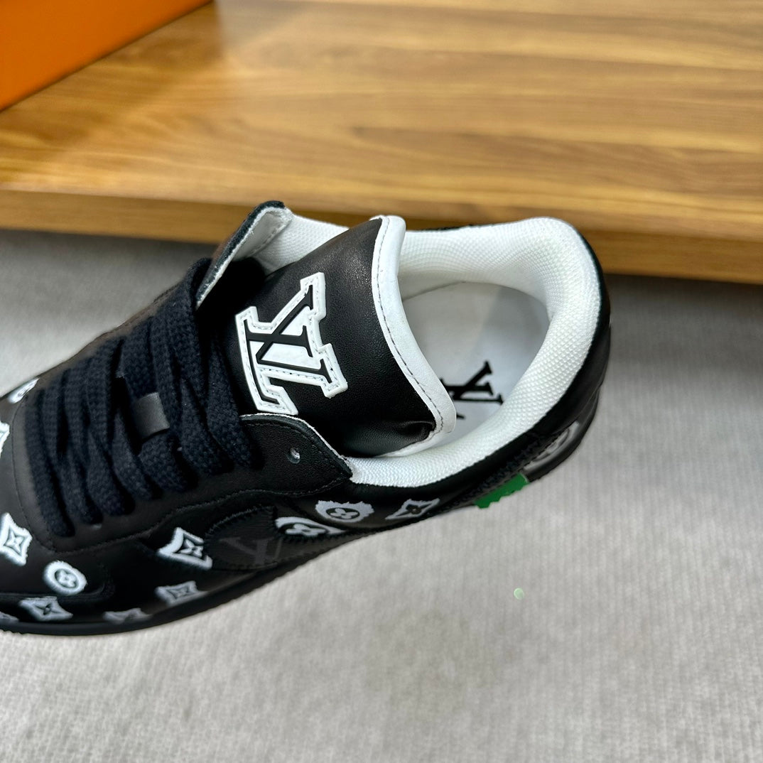 LU Trainers Sneakers 2 Color's  Woman