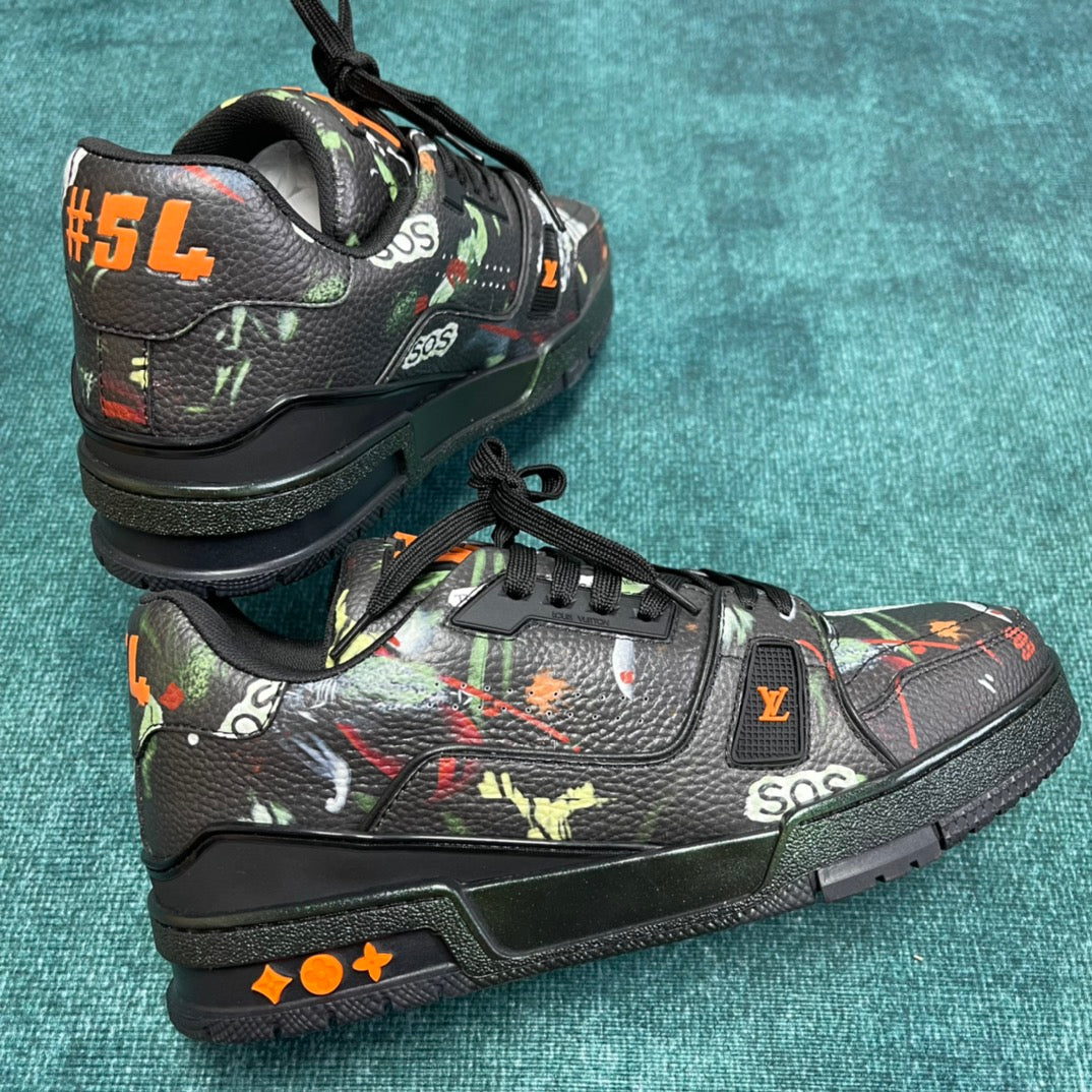 LU Sneakers Runner