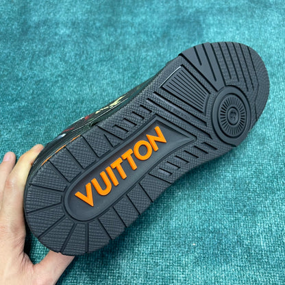 LU Sneakers Runner