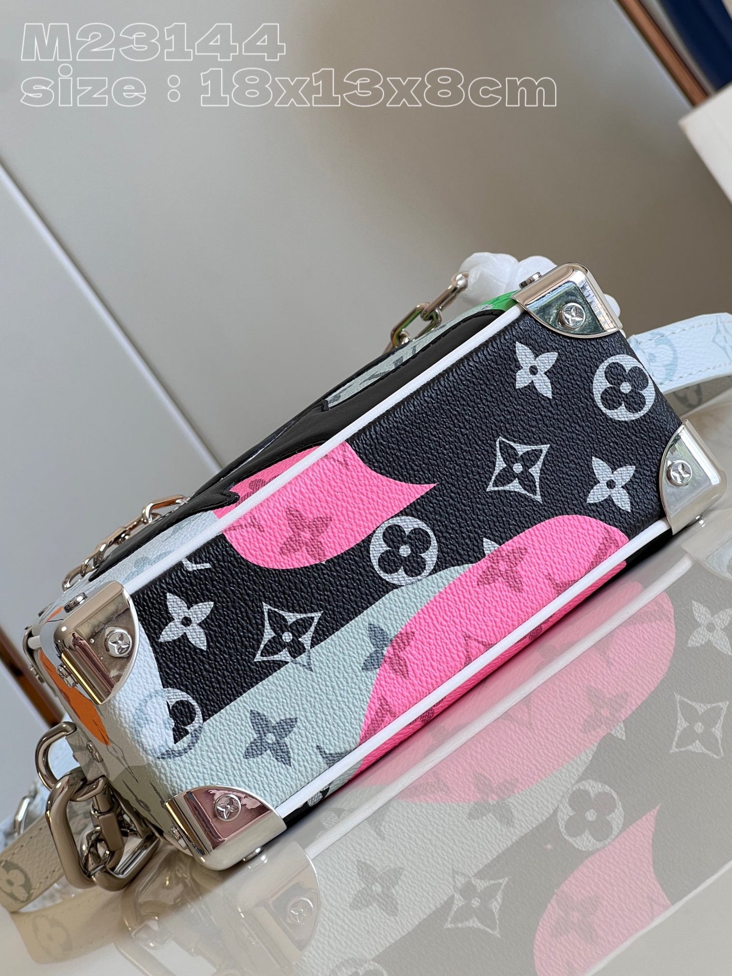 LU Trunk  Bag  19 cm