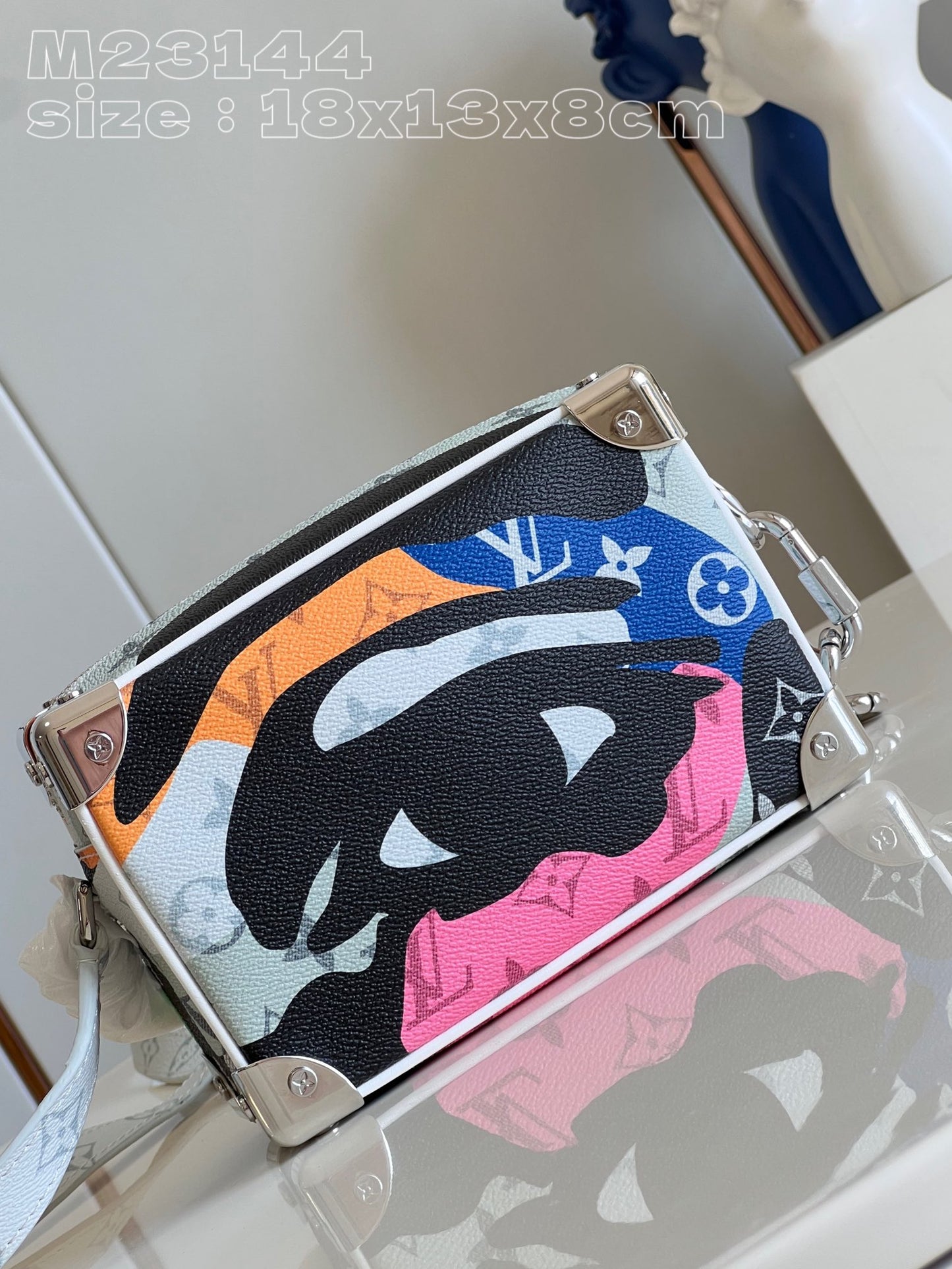 LU Trunk  Bag  19 cm