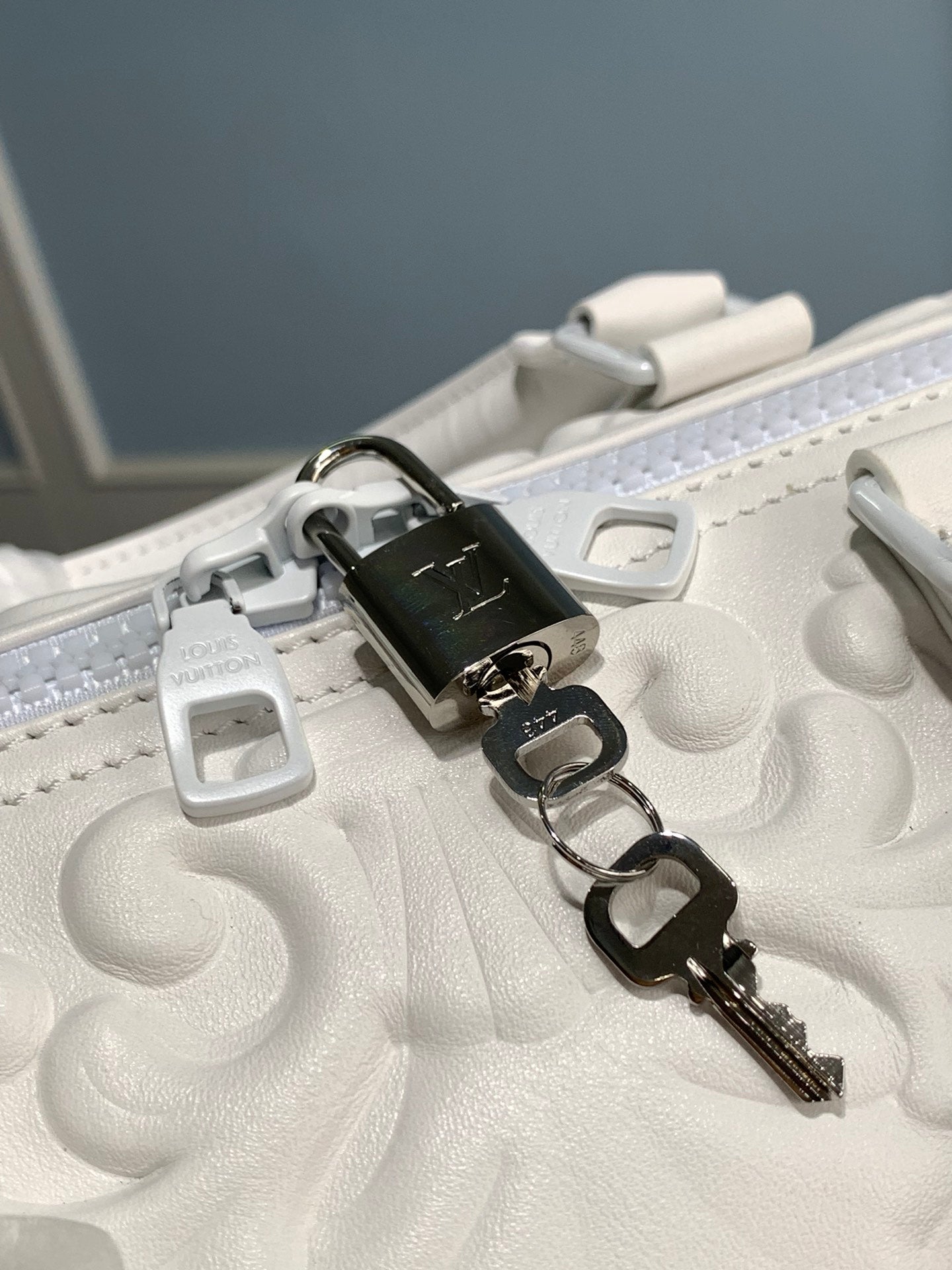 LU Bag Holdalls 2 Color 's