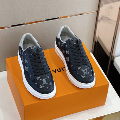LU  Sneakers 2 Color 's