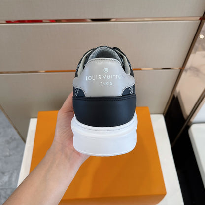 LU  Sneakers 2 Color 's