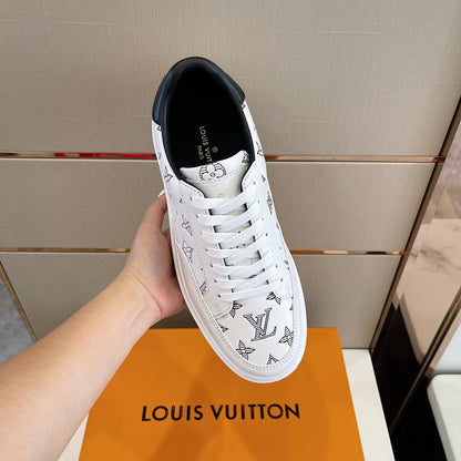 LU  Sneakers 2 Color 's