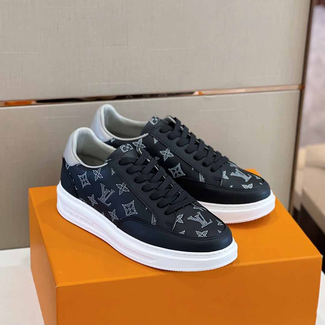 LU  Sneakers 2 Color 's
