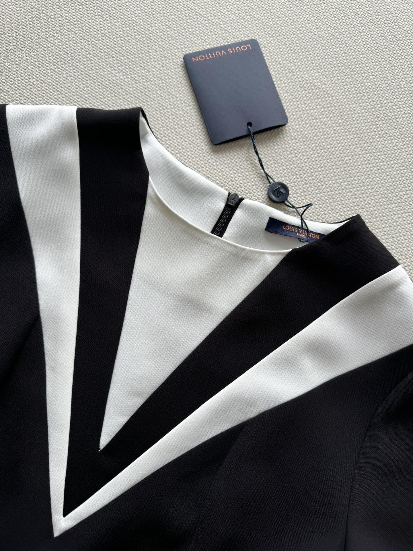 LU White Black  Dress