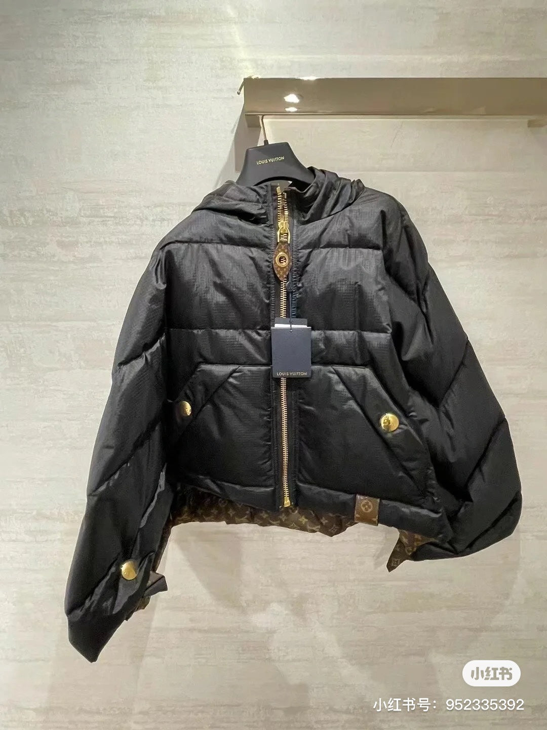 LU Accent Puffer Jacket Woman