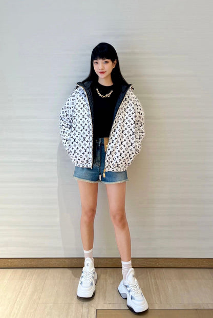 LU Windbreak Jacket Woman