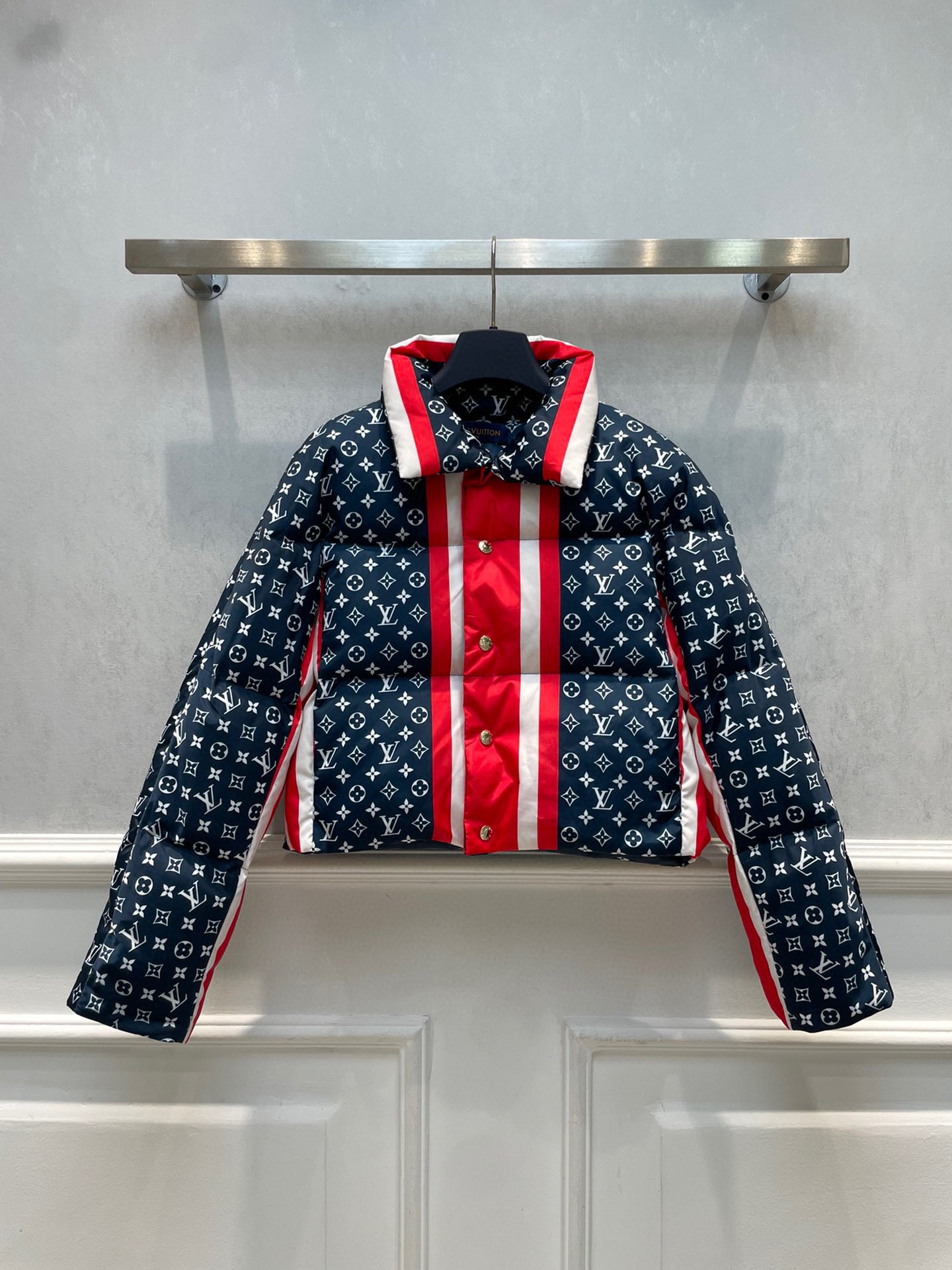 LU  Woman  Down Jacket