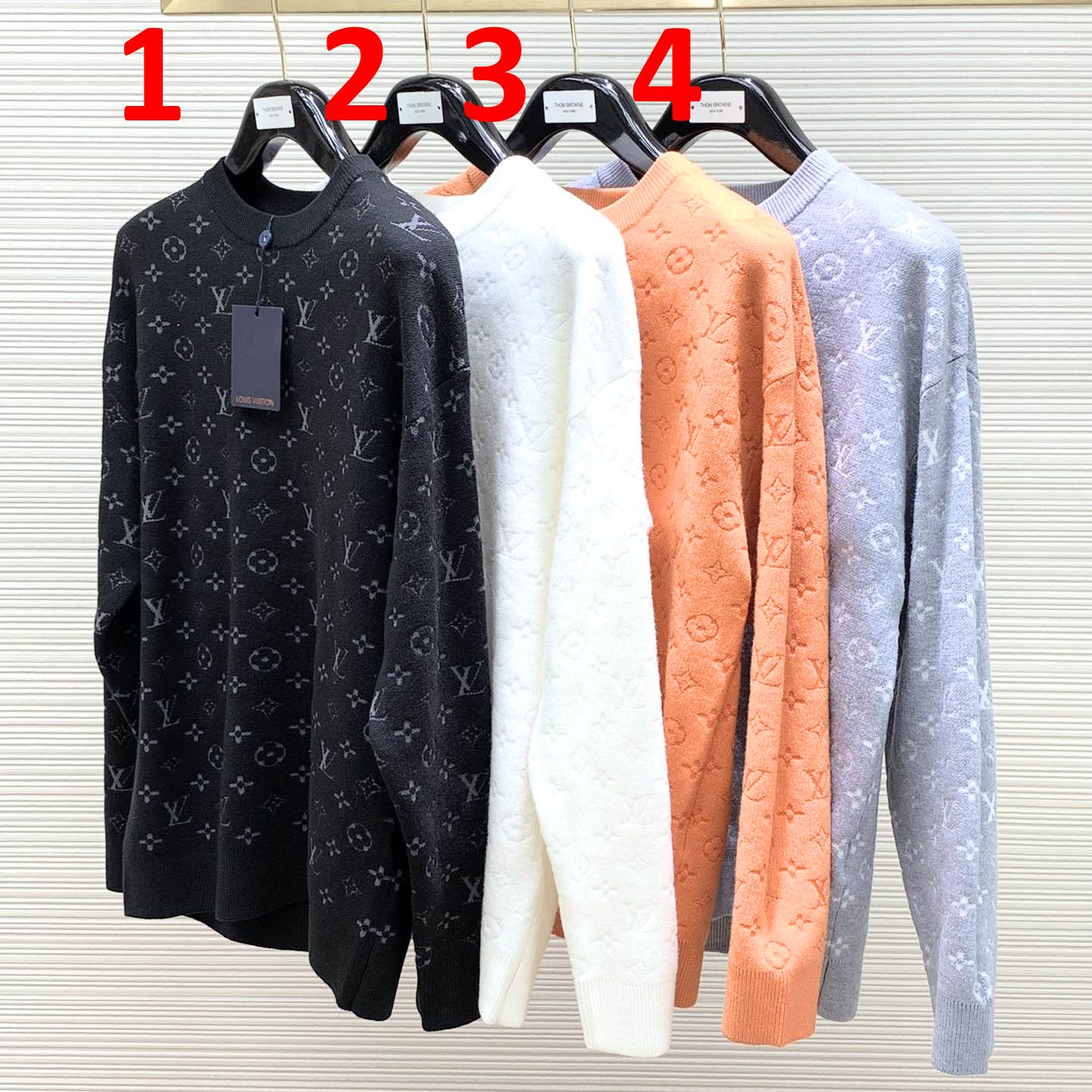 LU  Sweater Light   4 Color 's GO