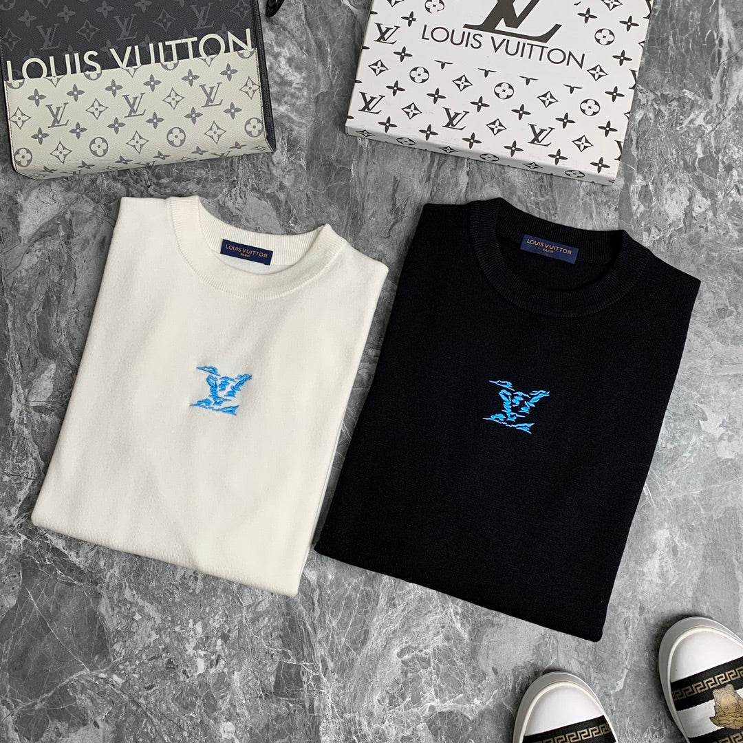 LU  Sweater Light   2 Color 's GO