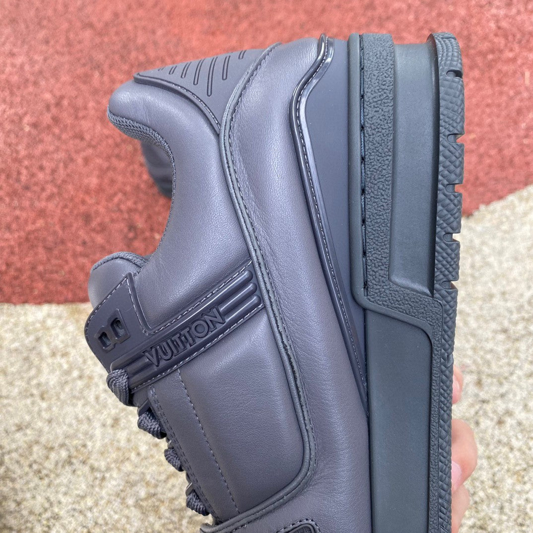 LU Sneakers Runner